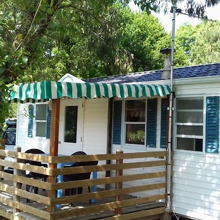 Camping Les Peupliers Hotel Saint-Pere-en-Retz Exterior photo