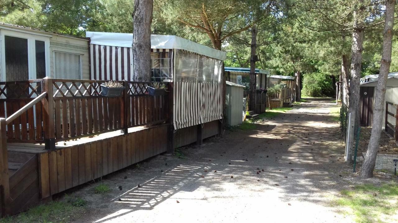 Camping Les Peupliers Hotel Saint-Pere-en-Retz Exterior photo